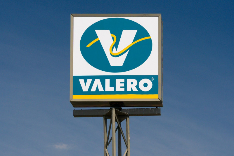 Valero Logo Font 1 2 4