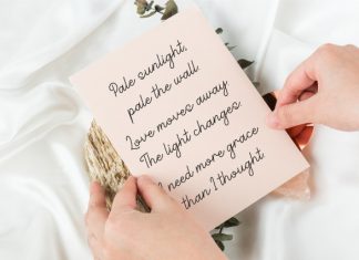 Curly Babe Handwriting Font preview image 3