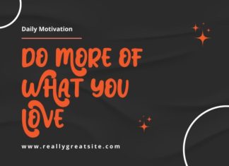 Stay Warm Display Font preview image 2