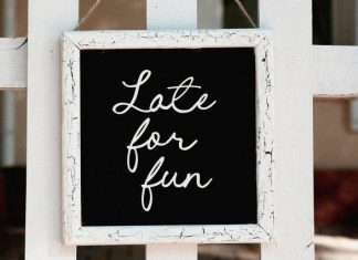 Cursive Amber Script Font preview image 3