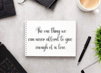Rainbow Handwritten Font preview image 3