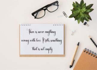 Hello Home Font preview image 2