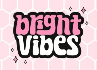 Pink Crab Font preview image 1